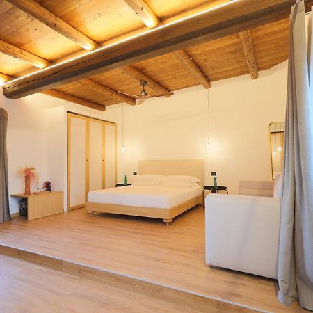 Valerio Resort Beach Club Margherita Di Savoia Exterior photo