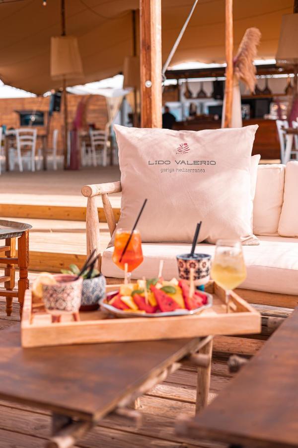 Valerio Resort Beach Club Margherita Di Savoia Exterior photo